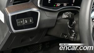 Audi A7 55 TFSI 4WD Premium 2023 года из Южной Кореи