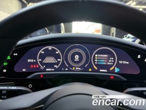 Porsche Taycan Turbo 2022 года из Южной Кореи