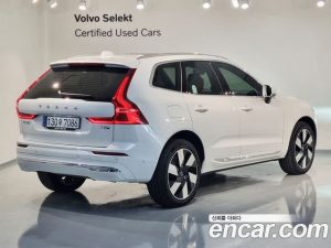 Volvo XC60 T8 Ultra Bright 2025 года из Южной Кореи