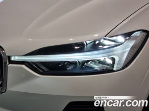 Volvo XC60 T8 Ultra Bright 2025 года из Южной Кореи