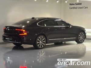 Volvo S90 B5 Ultra Bright 2025 года из Южной Кореи
