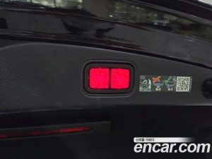 Mercedes-Benz E-Class E300d 4MATIC Coupe 2023 года из Южной Кореи