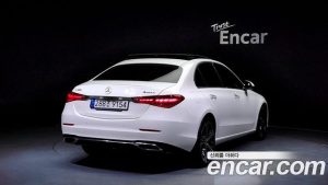 Mercedes-Benz C-Class C300 4MATIC Avantgarde 2023 года из Южной Кореи