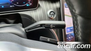 Mercedes-Benz C-Class C300 4MATIC Avantgarde 2023 года из Южной Кореи