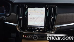 Volvo V90 B5 ULTIMATE AWD 2024 года из Южной Кореи