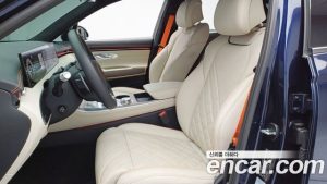 Genesis GV70 2.5T Бензин 2WD 2025 года из Южной Кореи