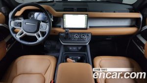 Land Rover Defender 110 D300 HSE 2023 года из Южной Кореи
