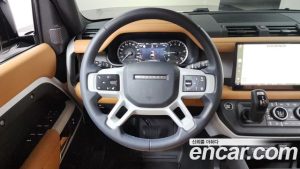 Land Rover Defender 110 D300 HSE 2023 года из Южной Кореи