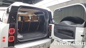 Land Rover Defender 110 D300 HSE 2023 года из Южной Кореи