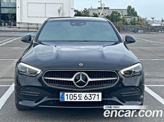 Mercedes-Benz C-Class C300 4MATIC Avantgarde 2024 года из Кореи