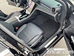 Mercedes-Benz C-Class C300 4MATIC Avantgarde 2024 года из Южной Кореи