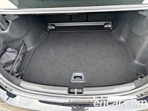 Mercedes-Benz C-Class C300 4MATIC Avantgarde 2024 года из Южной Кореи