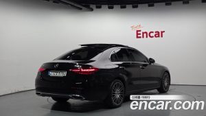 Mercedes-Benz C-Class C300 4MATIC Avantgarde 2024 года из Южной Кореи