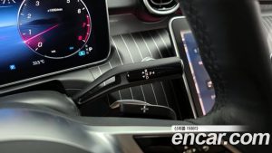 Mercedes-Benz C-Class C300 4MATIC Avantgarde 2024 года из Южной Кореи