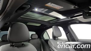 Mercedes-Benz C-Class C300 4MATIC Avantgarde 2024 года из Южной Кореи