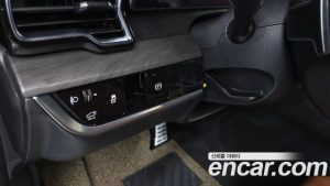 Kia Sportage Дизель 2.0 2WD 2024 года из Южной Кореи