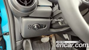 Mini Cooper Convertible Seaside Edition 2023 года из Южной Кореи
