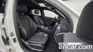 Mercedes-Benz GLC-Class GLC300 4MATIC Coupe 2023 года из Южной Кореи