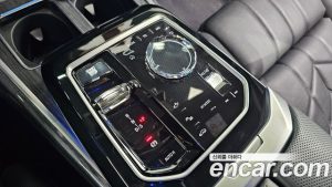 BMW 7-Series 740i xDrive M Sport 2024 года из Южной Кореи