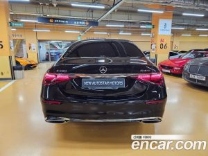 Mercedes-Benz S-Class S450L 4MATIC 2024 года из Южной Кореи