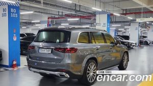 Mercedes-Benz GLS-Class GLS450 4MATIC 2025 года из Южной Кореи