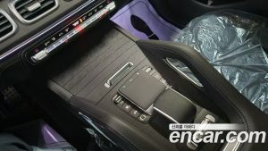Mercedes-Benz GLS-Class GLS450 4MATIC 2025 года из Южной Кореи