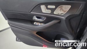 Mercedes-Benz GLS-Class GLS450 4MATIC 2025 года из Южной Кореи