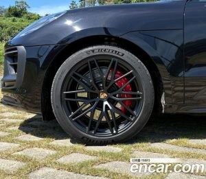 Porsche Macan 2.9 GTS 2023 года из Южной Кореи