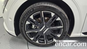 Kia EV6 Long Range 4WD 2025 года из Южной Кореи