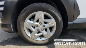 Hyundai Kona Бензин 1.6 Turbo 2WD 2024 года из Южной Кореи