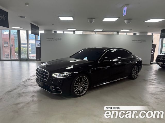 Mercedes-Benz S-Class S500 4MATIC 2024 года из Кореи