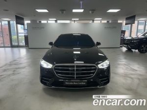 Mercedes-Benz S-Class S500 4MATIC 2024 года из Южной Кореи