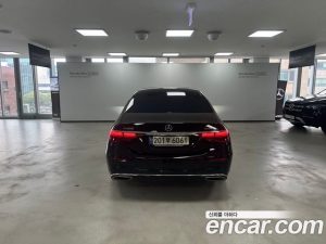 Mercedes-Benz S-Class S500 4MATIC 2024 года из Южной Кореи
