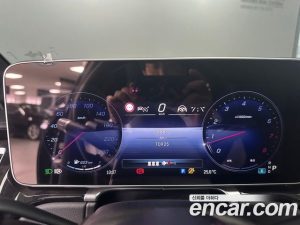 Mercedes-Benz S-Class S500 4MATIC 2024 года из Южной Кореи