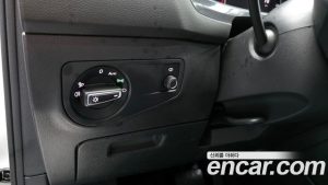 Volkswagen Tiguan 2.0 TSI R-Line 2023 года из Южной Кореи