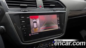Volkswagen Tiguan 2.0 TSI R-Line 2023 года из Южной Кореи