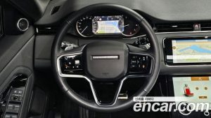 Land Rover Range Rover Evoque P250 R-Dynamic SE 2023 года из Южной Кореи