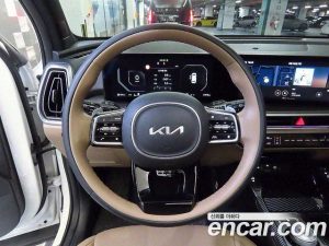 Kia Sorento HEV 1.6 2WD 2024 года из Южной Кореи