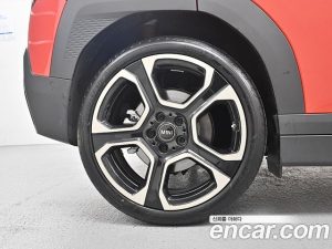 Mini Aceman SE Favoured 2025 года из Южной Кореи