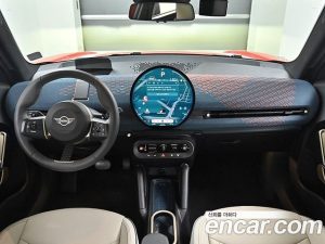 Mini Aceman SE Favoured 2025 года из Южной Кореи