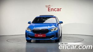 BMW 1-Series 120i M Sport 2024 года из Южной Кореи