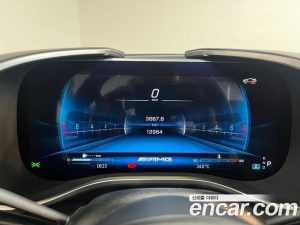 Mercedes-Benz SL-Class AMG SL63 4MATIC+ 2023 года из Южной Кореи