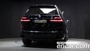 BMW X7 xDrive 40i M Sport 7-Seater 2024 года из Южной Кореи