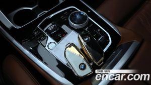 BMW X7 xDrive 40i M Sport 7-Seater 2024 года из Южной Кореи