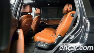 BMW X7 xDrive 40i M Sport 7-Seater 2024 года из Южной Кореи