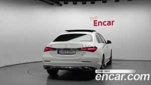 Mercedes-Benz C-Class C300 4MATIC Avantgarde 2023 года из Южной Кореи