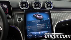 Mercedes-Benz C-Class C300 4MATIC Avantgarde 2023 года из Южной Кореи