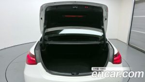 Mercedes-Benz C-Class C300 4MATIC Avantgarde 2023 года из Южной Кореи