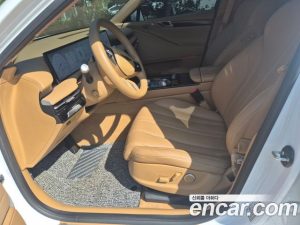 Genesis G80 Бензин 2.5 Turbo AWD 2025 года из Южной Кореи