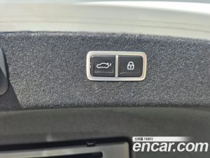 Genesis G80 Бензин 2.5 Turbo AWD 2025 года из Южной Кореи